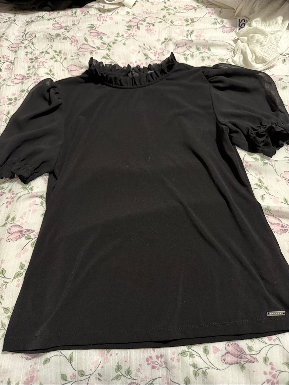 Tahari Black Ruffle Mock Neck Puff Sleeve Top